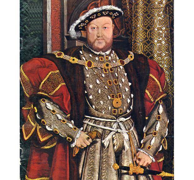 因为跟法国是同盟,所以詹姆斯四世只好去攻打自己的小舅子亨利八世