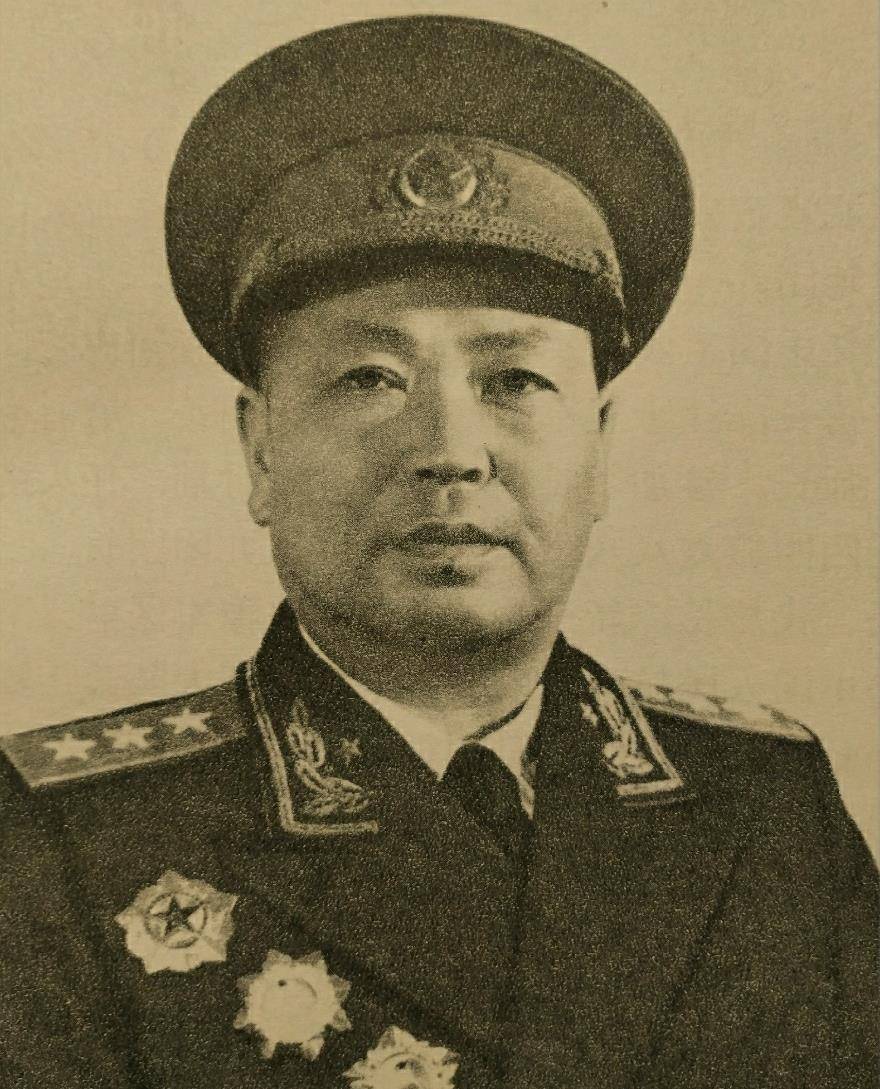 亲历过皖南事变,唯一活到新中国成立的新四军高级将领_领导_部队_平江