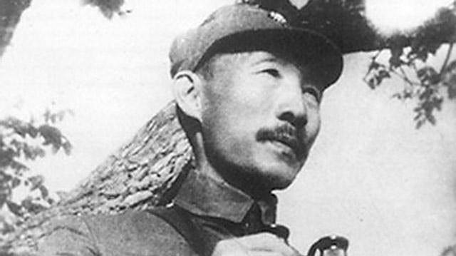 为军长守墓47年,80岁终盼来英雄后人:为英雄守墓,我不能食言_唐淮源