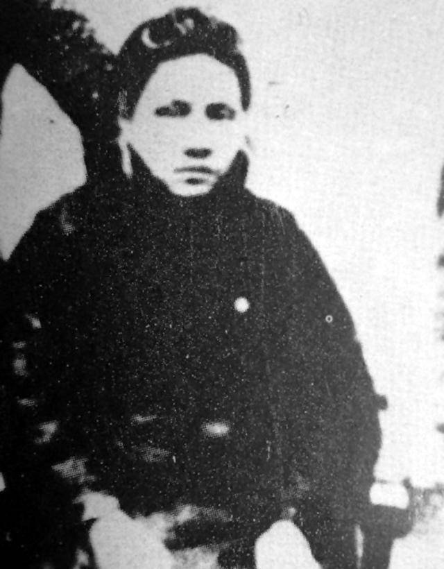 辛亥革命先驱黄兴42岁因病去世,留下8个子女,如今现状如何?