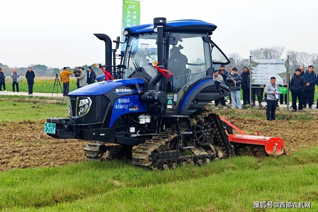 潍柴雷沃发布南方"提单产 应急减灾"全场景解决方案!_农机_智能_拖拉