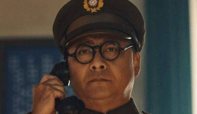 锦西方向仍由程子华,黄克诚的第二兵团指挥四纵,十一纵牵制侯镜如兵团