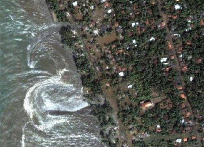 3级地震,引发超级大海啸,威力相当于三万颗原子弹爆发_灾难_城市_建筑