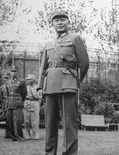 护国共和第一刀:北洋铁血十八星军刀_中国_北洋政府_蔡锷仅