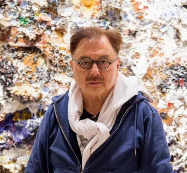 chow是如今在世界范围内最受欢迎的中餐馆之一,被纽约时报形容为"一间