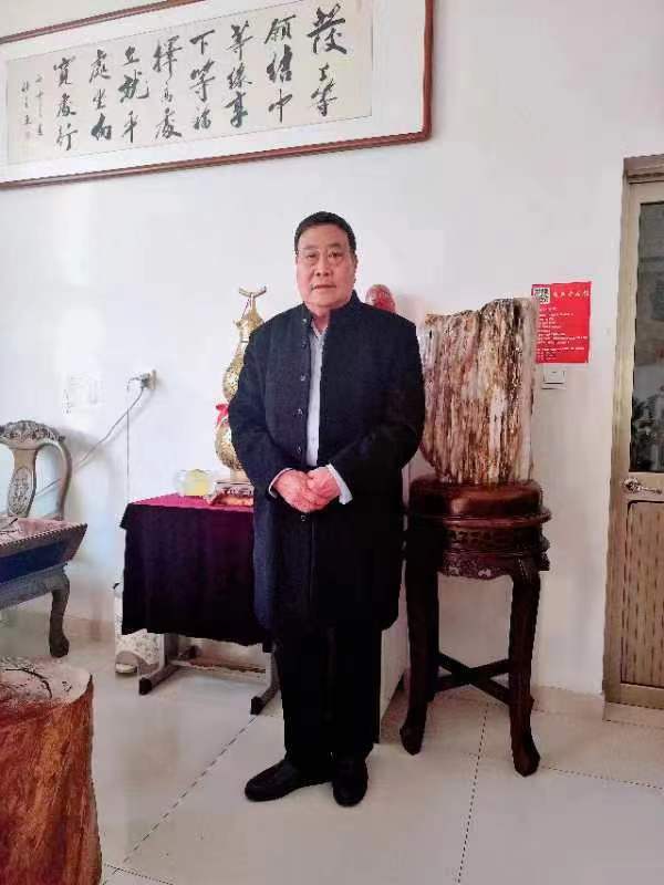 国家文化名人央视新闻王进宝先生个人简历资料图片务实前行不辜负每寸