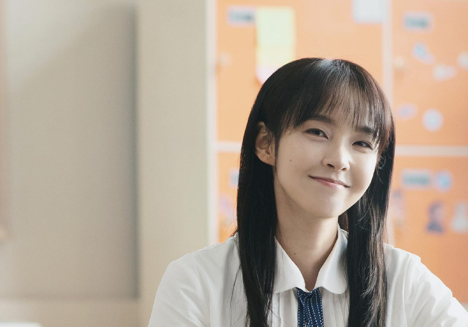 "冻龄女神"张佳宁:给母亲买500万豪宅,拒认亲父却帮继父求婚_连张佳