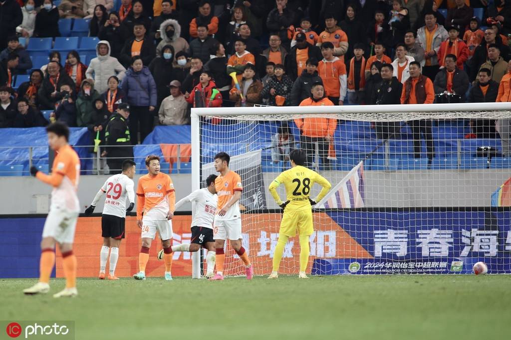 中超-吉列尔梅一球制胜 亚泰客场1-0海牛夺赛季首胜