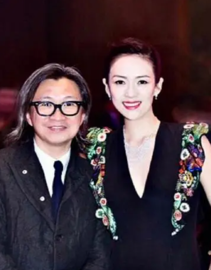 章子怡感谢汪峰给自己重生的机会,新片杀青宴哽咽落泪!