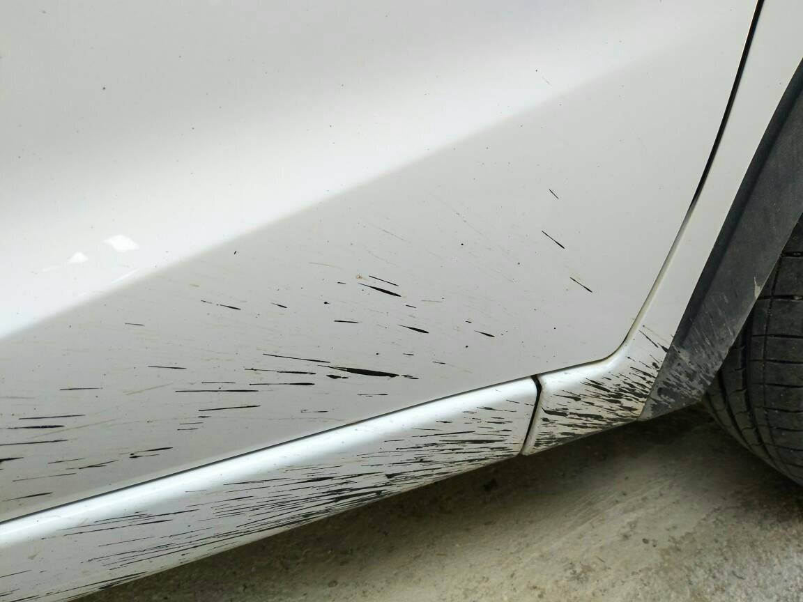 2,使用洗车泥也是一种选择.