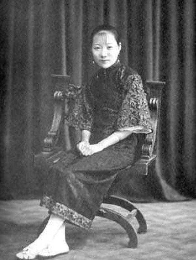 原创邵洵美费尽心思追娶小表姐后违背与她婚姻誓言晚年落魄离世