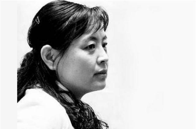 40年前那2位印在第四套贰角人民币上的女孩如今过得如何