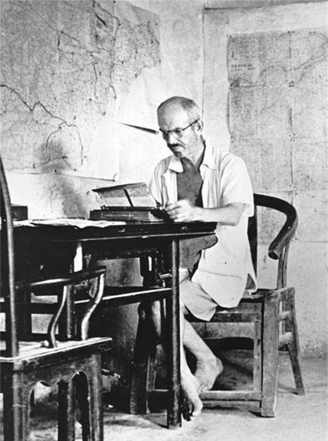 课本外的白求恩,脾气特别不好,扔椅子让战友一生难忘_时候_诺尔曼