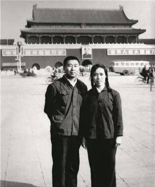 原创路遥贫困中悲愤去世死前妻子坚持离婚12年后独女将她告上法庭