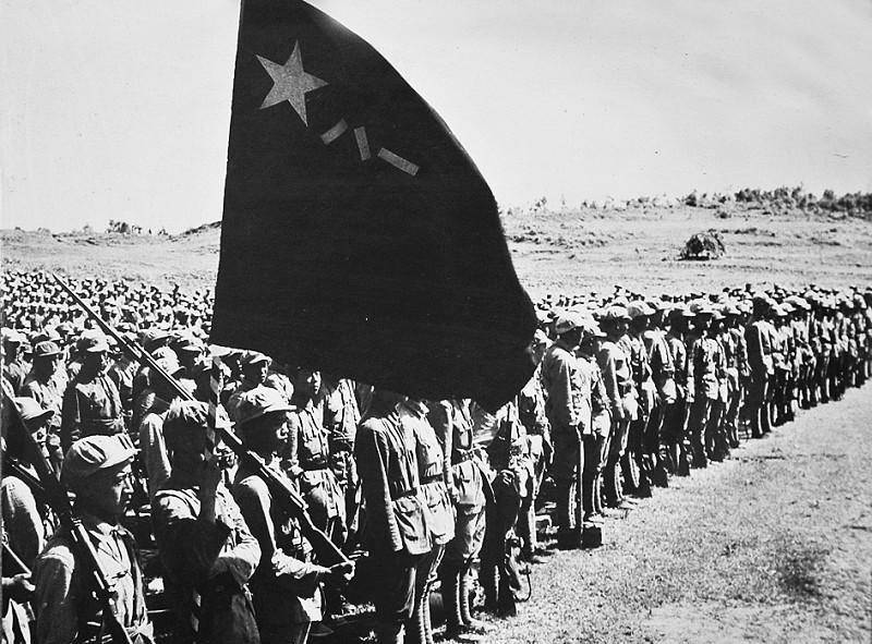 1989年79岁陕西老农看血战台儿庄落泪说那是我打下的