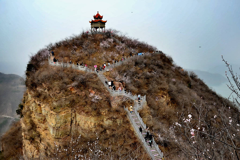 洛阳荆紫仙山第十届黄河桃花文化旅游节盛大开幕!_游客_新安_景区