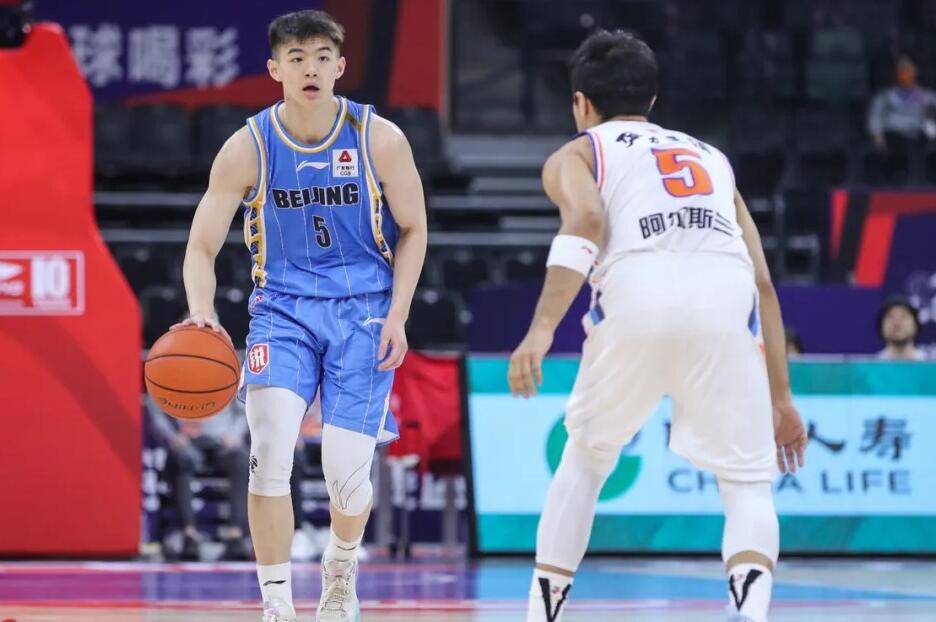 原创命中率100砍下生涯第二高得分首钢弃将惊出闵鹿蕾一身冷汗