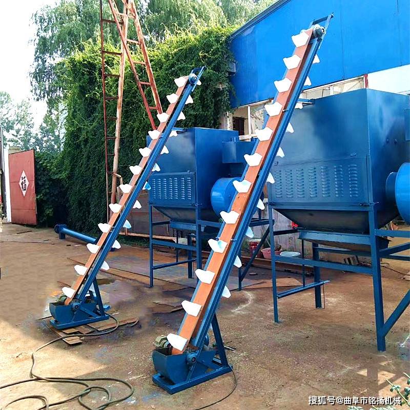 垂直翻斗式提升机自动卸料单斗式上料机碳钢板链散料斗提机