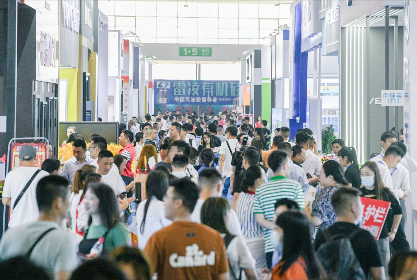 川渝市场巨大中国成都建博会为您深拓川渝市场