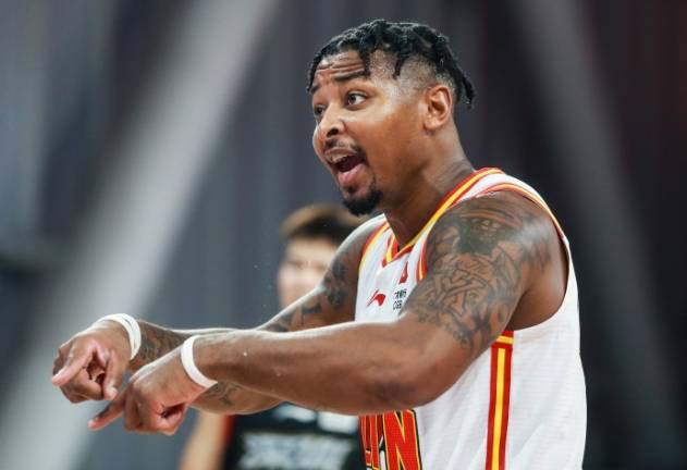 皮特森34 7姜宇星14 6 吉林客场送四川15连败_九台_比赛_银行