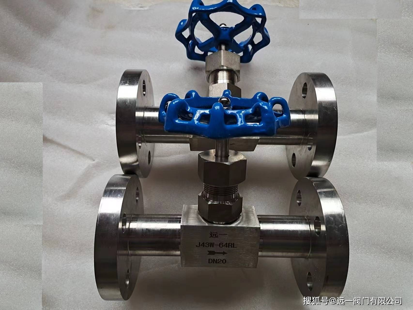 阀,不锈钢法兰针型阀是一种广泛应用于各类管道系统中的重要控制设备