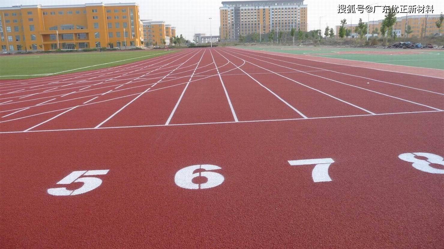 宿迁塑胶场地的塑胶跑道保养与维护方法