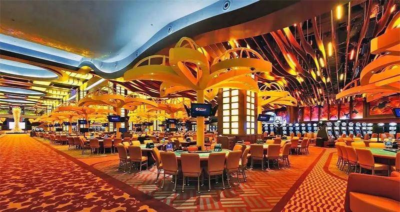 原创湖南文三爷覆灭史银行卡流水达六七十亿花2000万策反协警