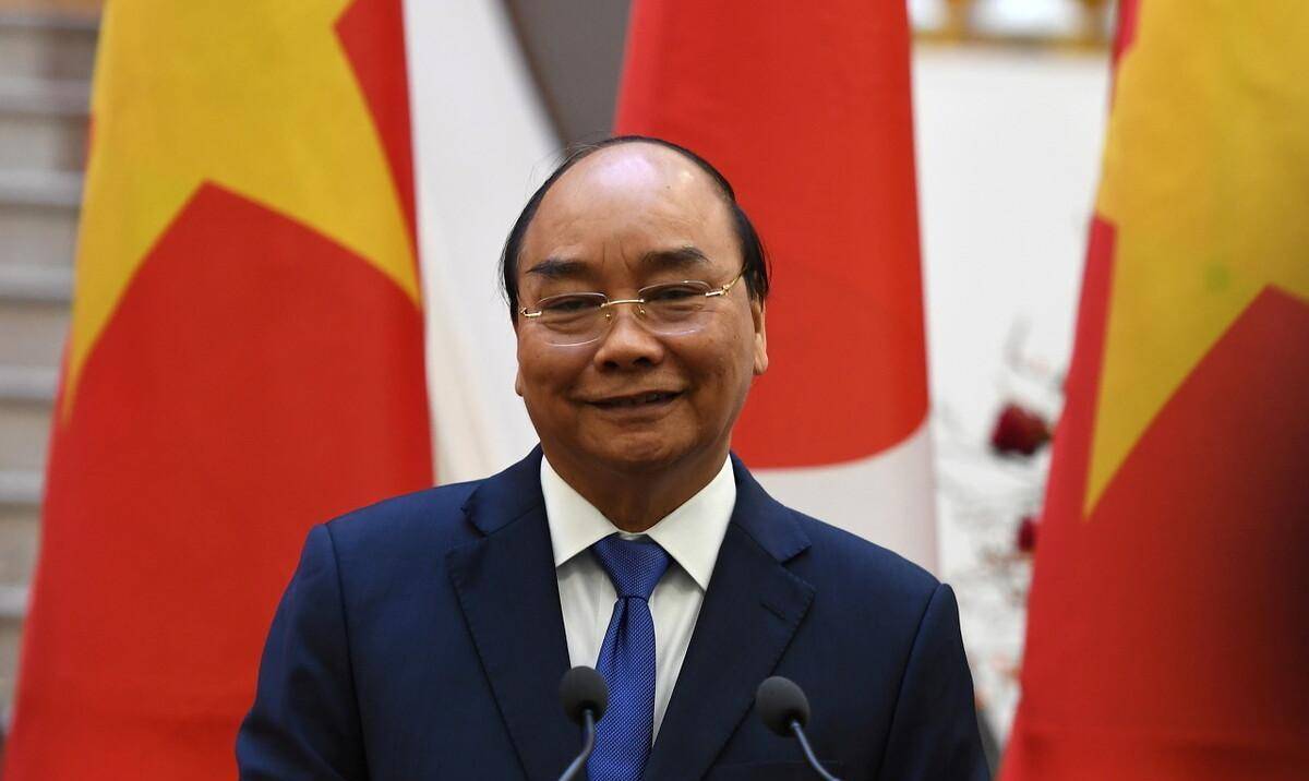 原创笑面铁手阮春福铁腕反腐打掉越南半壁江山走上权力巅峰