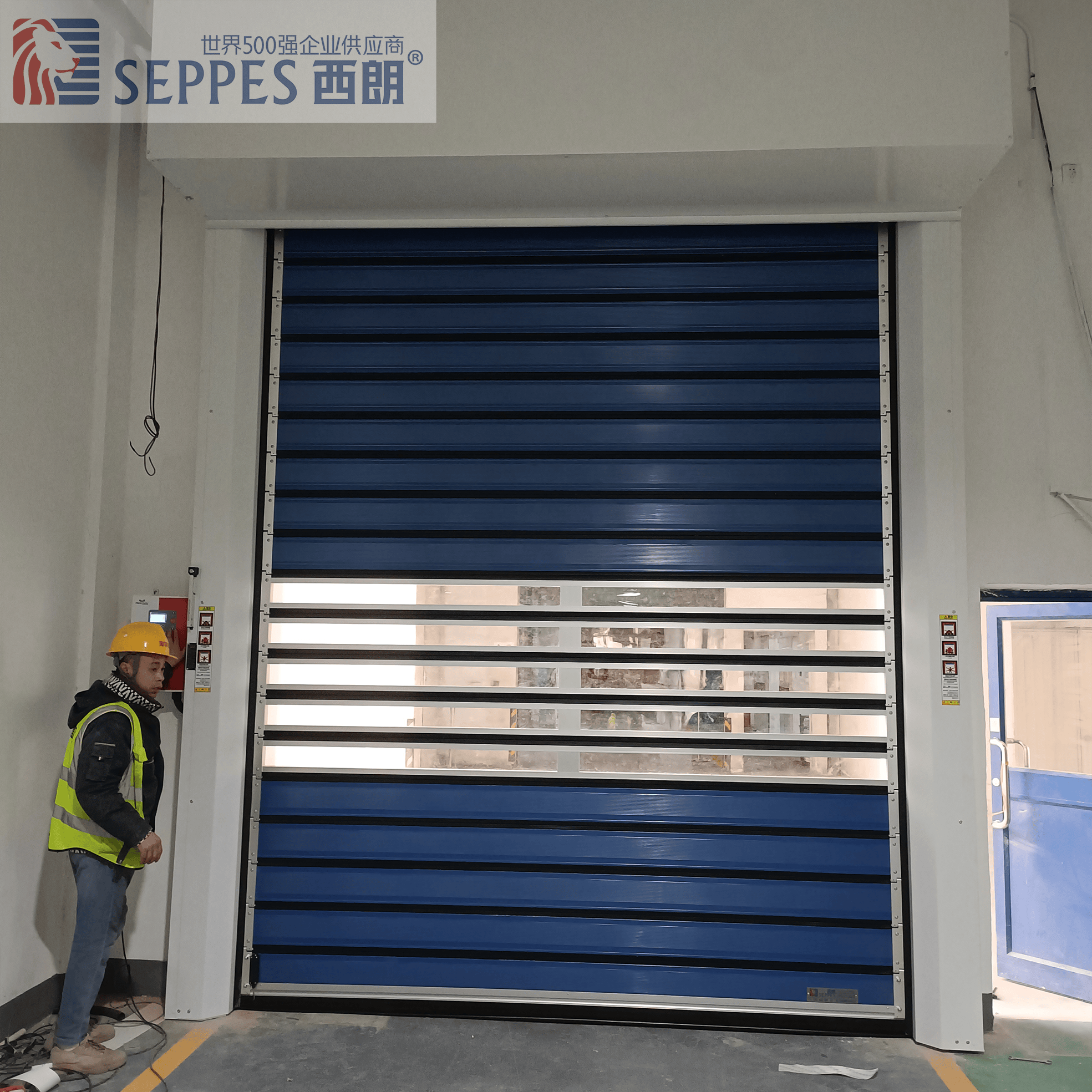 消防车库升级硬质快速门 开启速度快了10倍_搜狐汽车_搜狐网