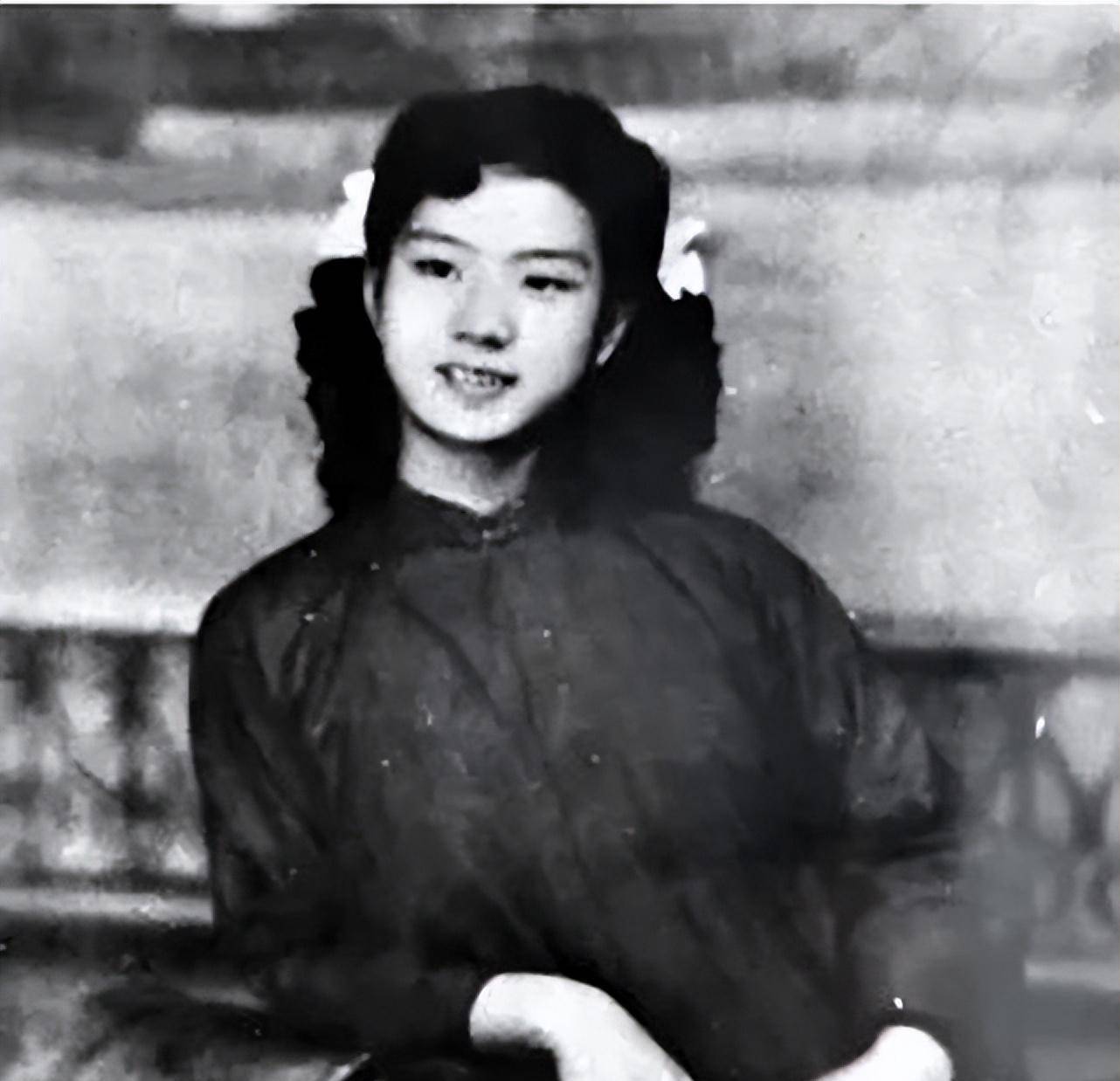 49年,美丽护士牺牲后几小时厦门解放,死前只留下四个字_刘惜芬_阿满