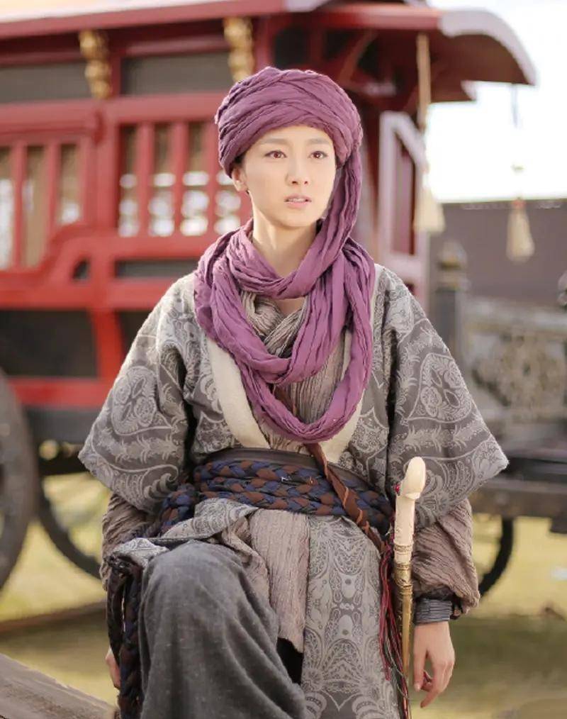 而大名鼎鼎的文成公主,则是江夏王李道宗的女儿.