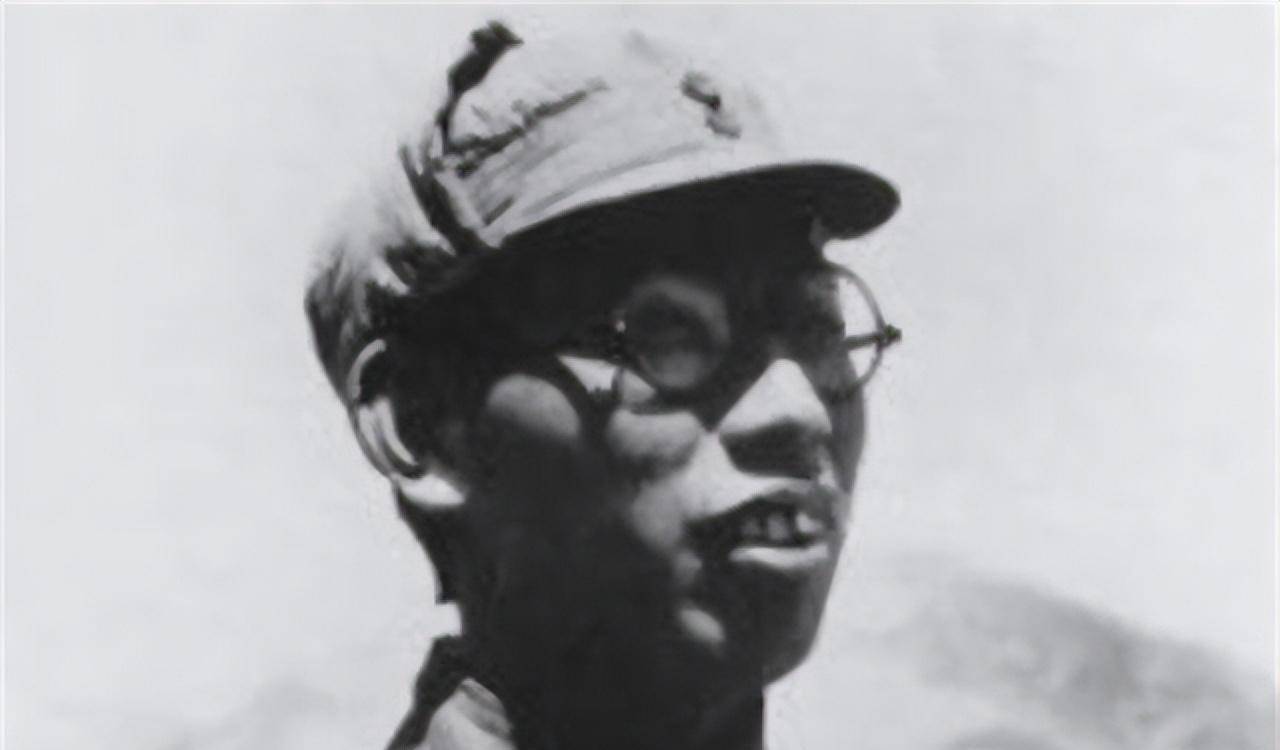 原创湖南农妇巧遇林伯渠打听10年未见的丈夫说出名字后被急送延安