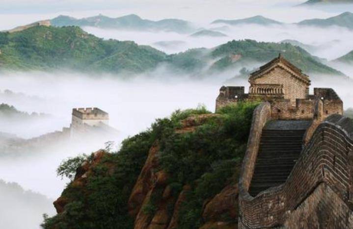原创42年过去了第一位在长城喝可乐的中国男孩后来怎么样了