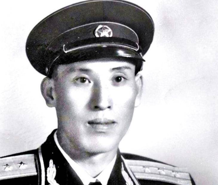 原创一个突围战打了一年多临突围时却杀了自己的战马记英雄吴成德