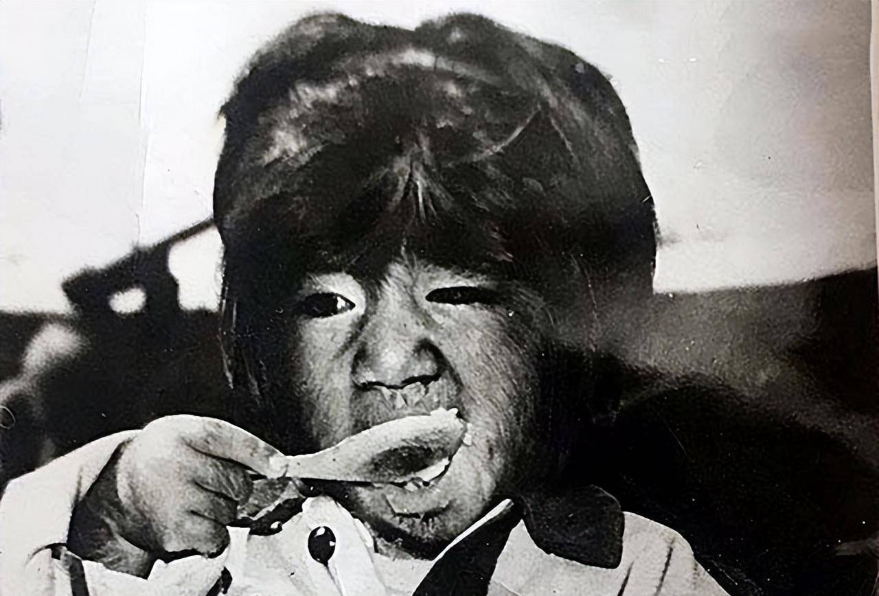中国第一女毛孩图片