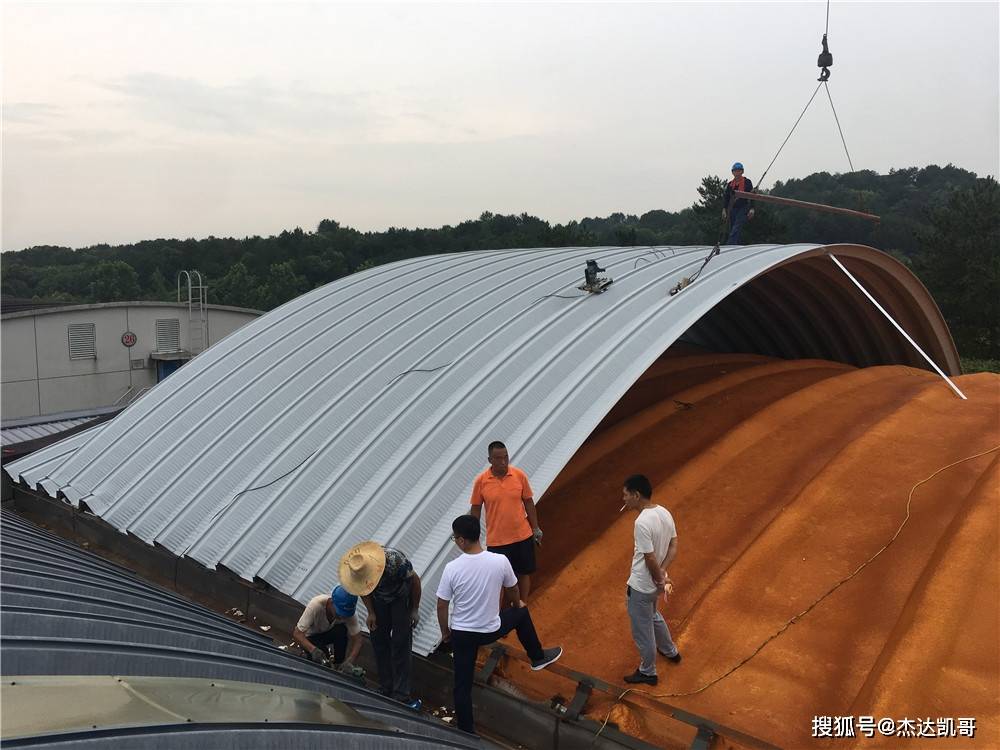 拱形屋顶包人工的优势与不足