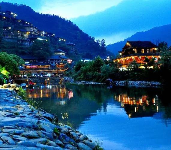 贵州7天旅游景区有那些地方好玩贵州7日游景点线路攻详细看这篇攻略就