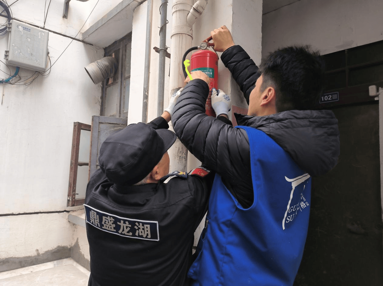 沧浪街道:三方联动筑牢安全防线_网格_社区_居民