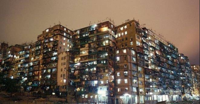 起底香港九龙城寨一座堪比人间魔窟的贫民窟