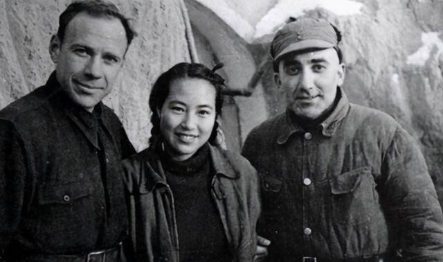 原创首个加入中国国籍的外国人还娶了延安第一美女其贡献堪称国士
