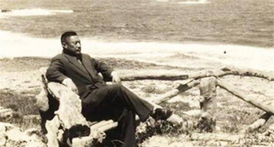 原创马步芳的儿子年仅20岁当上军长晚年为汶川灾区捐款5000美元