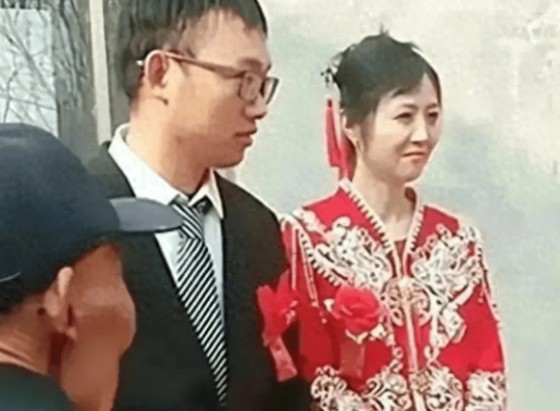 赵敏_李强_王芳