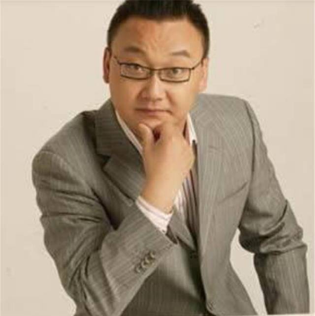 央视名嘴马斌因不雅照被央视除名涉嫌走私两条烟被判入狱