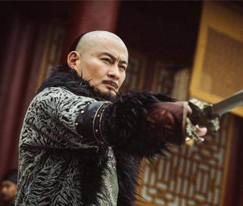 导读:东哥,言情小说《独步天下》中的叶赫那拉·布喜娅玛拉,历史上称