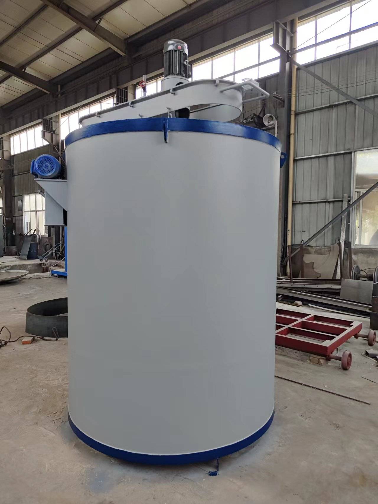 浙江长兴县晨光电炉制造专业打造各类火炉质量杠杠滴