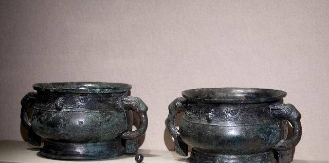 原创山西古墓发现珍贵文物考古队迅速喊停立马向北京专家请求支援