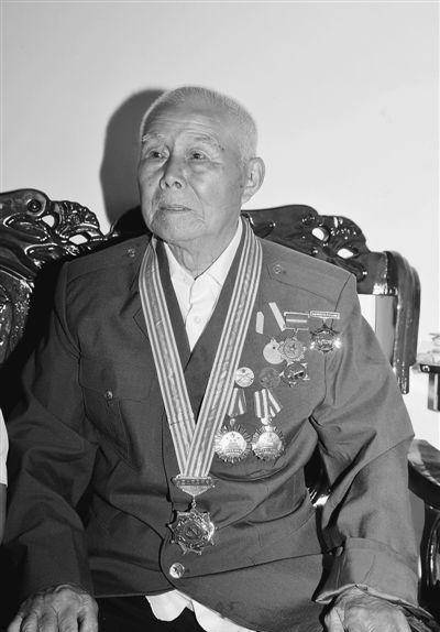 原创原创八旬老农贫苦一生省委书记发现他真实身份中央批示大力宣传