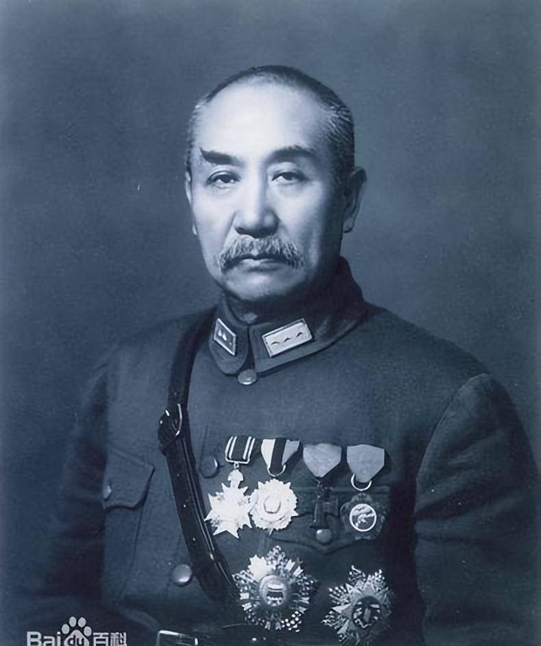 混了队伍,敌班长理直气壮,我班长:就缴你的枪_娄福生_梁培璜_阎锡山