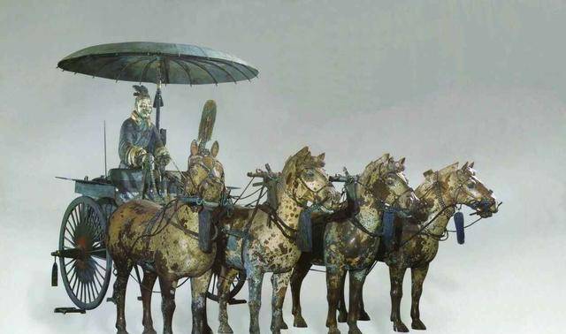 腐败问题也是历朝历代所存在的,在强盛的朝代"公车"大部分以马车为主