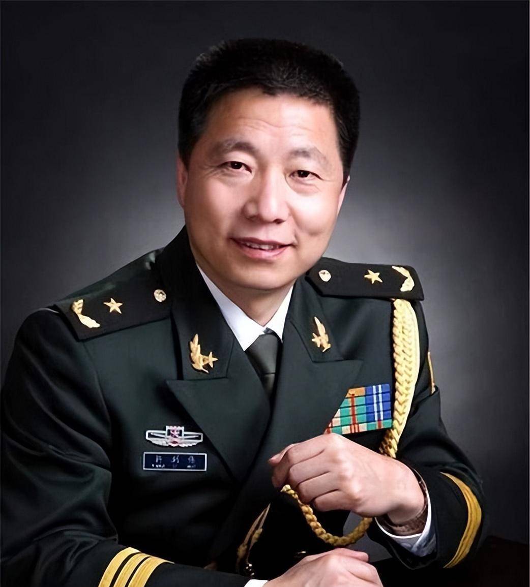 原创杨利伟夫人温柔美丽被婆婆一眼看中如今身负航天重任